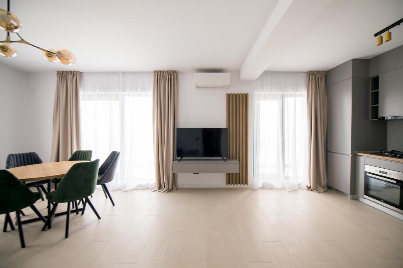Luxury Promenada Apartment - Frontal Beachfront Mamaia Nord Năvodari Extérieur photo