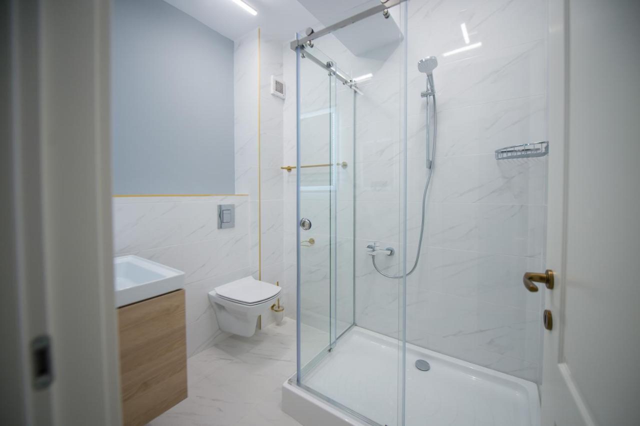 Luxury Promenada Apartment - Frontal Beachfront Mamaia Nord Năvodari Extérieur photo
