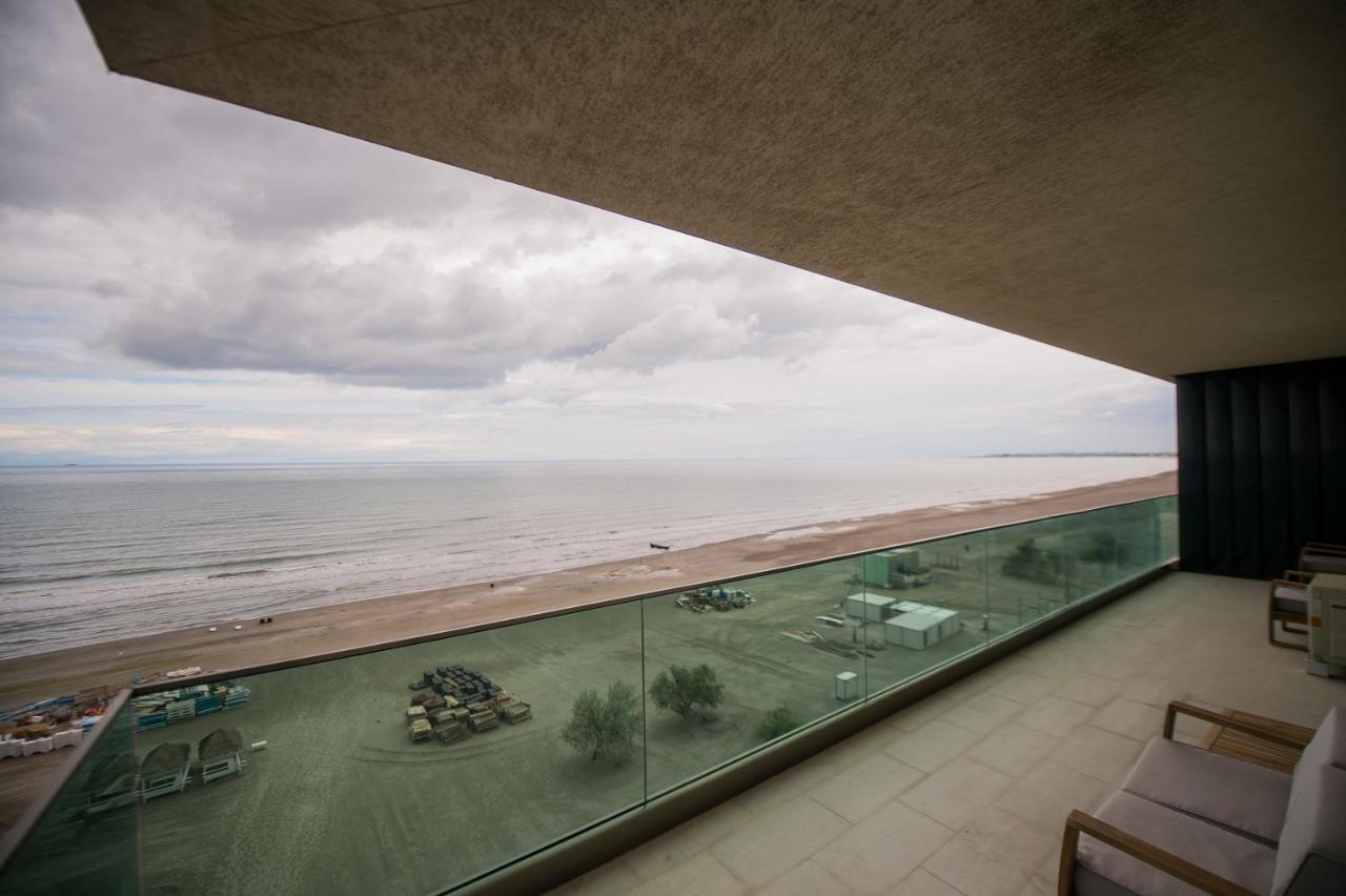Luxury Promenada Apartment - Frontal Beachfront Mamaia Nord Năvodari Extérieur photo