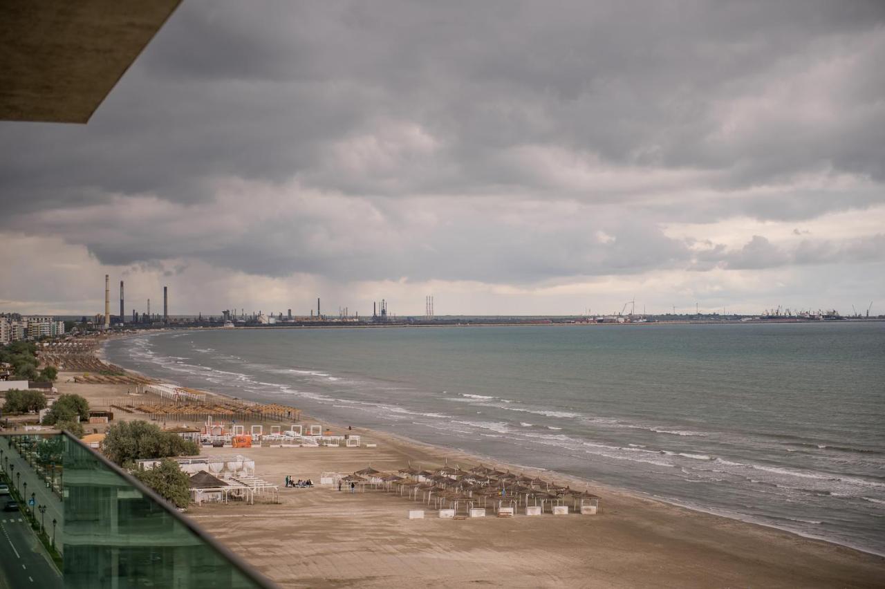 Luxury Promenada Apartment - Frontal Beachfront Mamaia Nord Năvodari Extérieur photo
