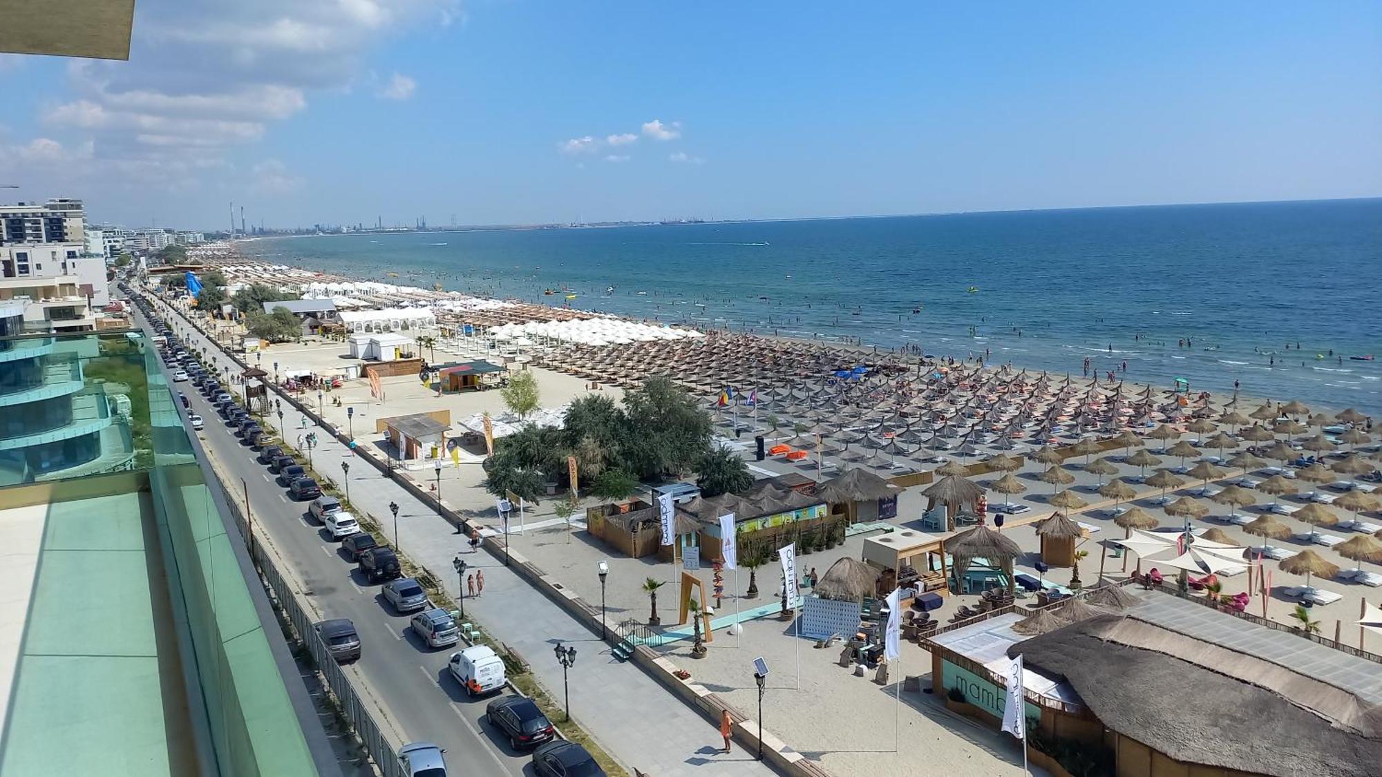 Luxury Promenada Apartment - Frontal Beachfront Mamaia Nord Năvodari Extérieur photo
